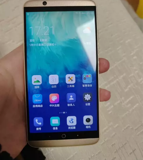 ZTE/中兴 中兴 天机7s Axon7s...