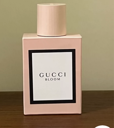 cucci花悦女士香水50ml 朋友送的1...