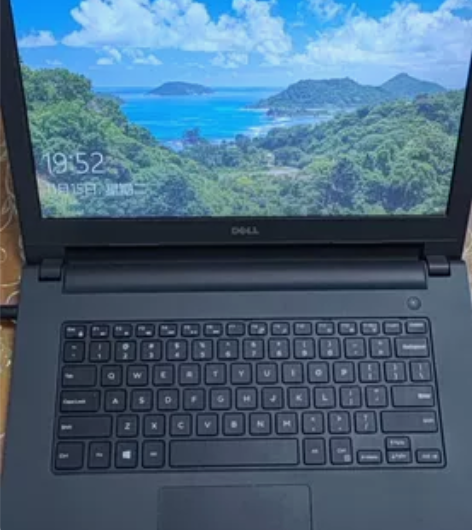 戴尔笔记本 感兴趣的话点“我想要”和我私聊...