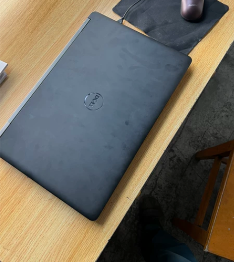 I7六代,因产品需升级,特价转让笔记本电脑...