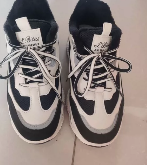 女士运动休闲鞋，内加绒，37码几乎全新，没...