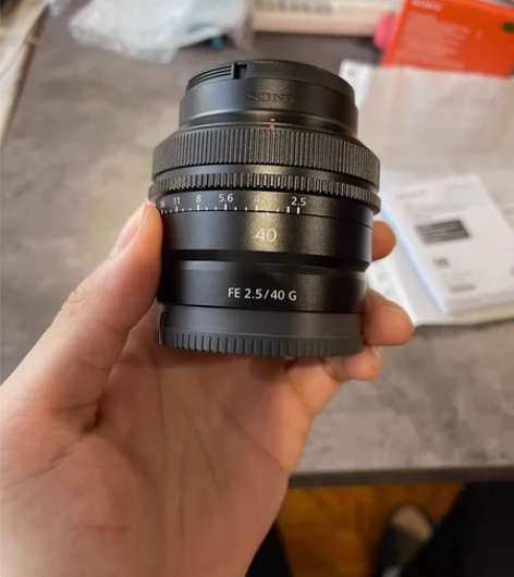 索尼全画幅相机镜头 FE 40F2.5 G...