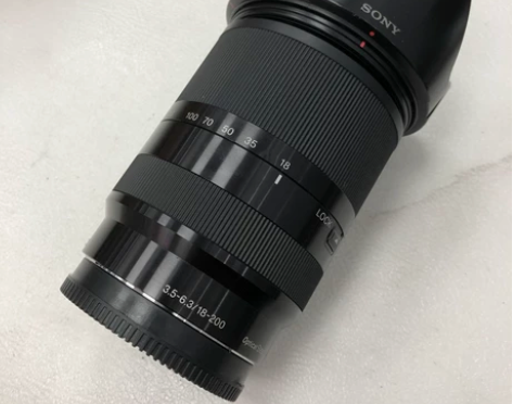 索尼18-200/3.5-6.3 OSS镜...