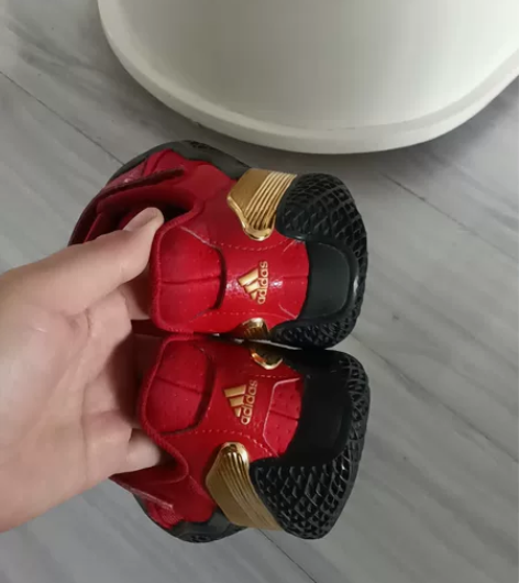 阿迪31码/Adidas13k!二手物品不...