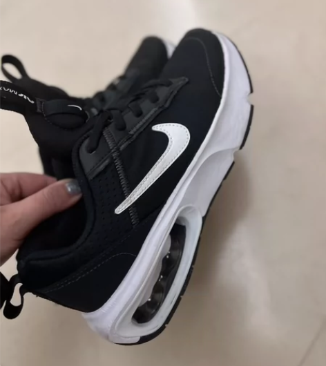 Nike耐克 童鞋  35码 仅在家穿过 ...