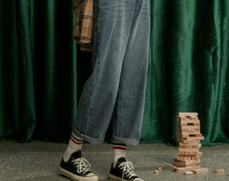 UNIFREE简约牛仔裤纯色高腰欧美街头潮...