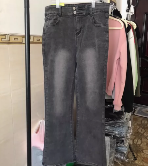 全新包邮，新款复古港风牛仔裤，颜色款式都好...