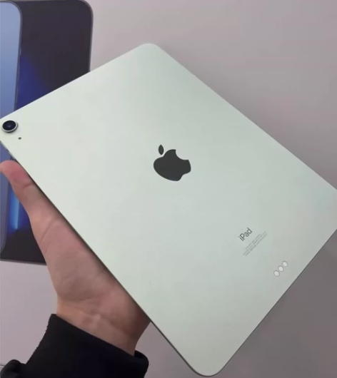 iPad Air4 256G 成色基本全新...