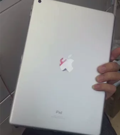 ipad7 32g 电池 95  全原无拆...