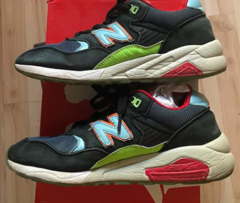 新百伦42.5码 自己穿 平时保护不错 基...