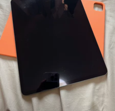 IPad pro2021深空灰256 国行...