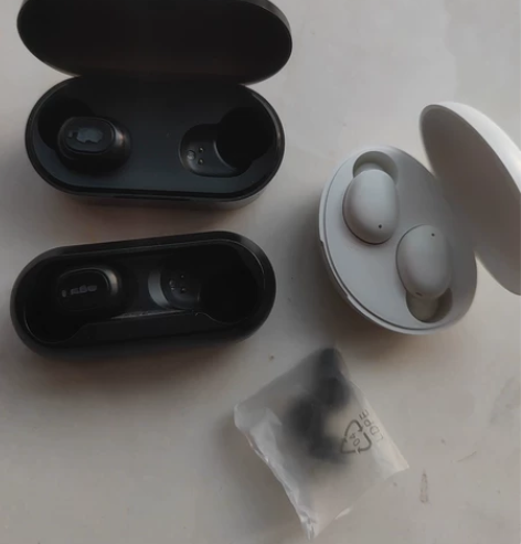 qcy蓝牙耳机打包 感兴趣的话点“我想要”...