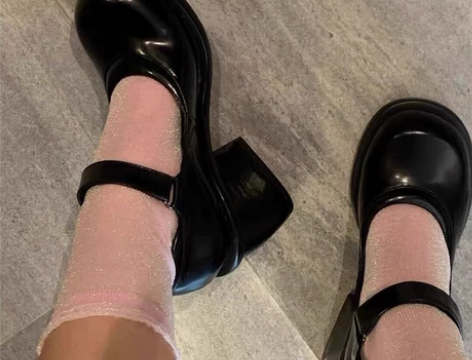 22秋冬黑色法式高跟鞋玛丽珍粗跟圆头日系小...