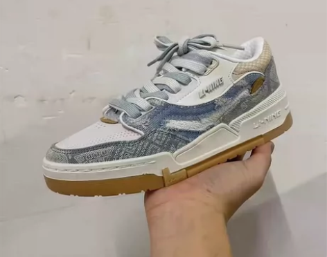 肖战同款李宁休闲鞋男 001 BTC CN...