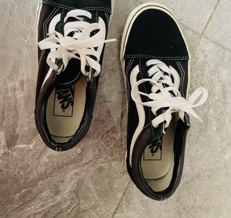 万斯VANS经典低帮板鞋，正品，韩国免税店...