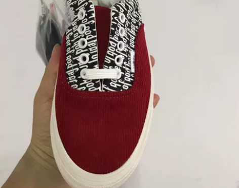 FEAR OF GOD联名VANS半印 灯...