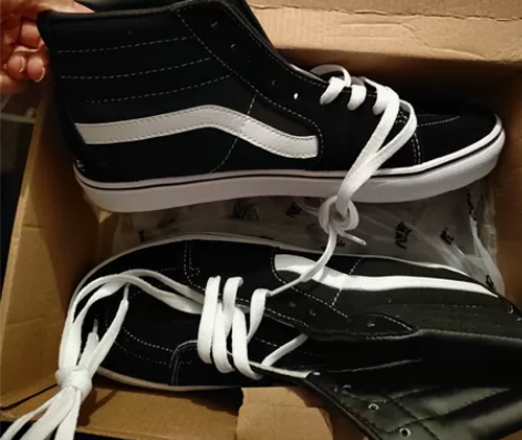 VANS高帮经典款男女同款,38码,41码...