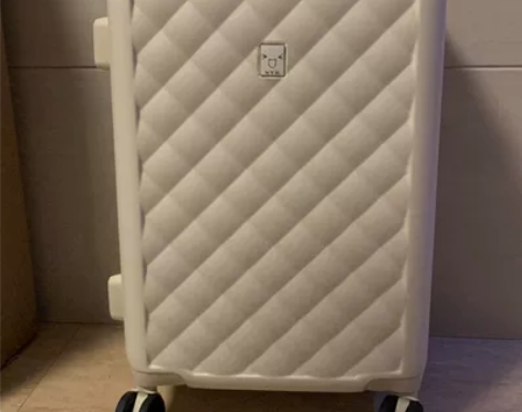 出口日本仙女白20寸超轻登机行李箱密码旅行...