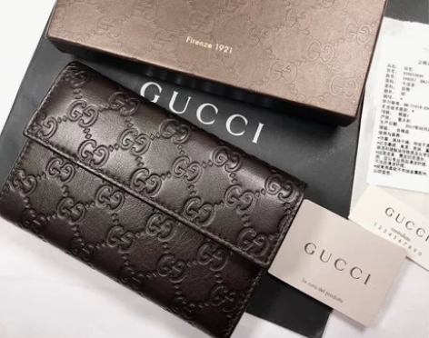 全新专柜正品Gucci古驰牛皮logo压花...