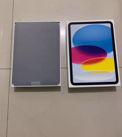 年前买的ipad第十代 64g 蓝色，线下...