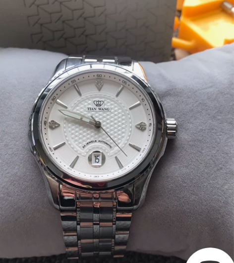 天王机械表,天王表9成新,男款手表走时正常...