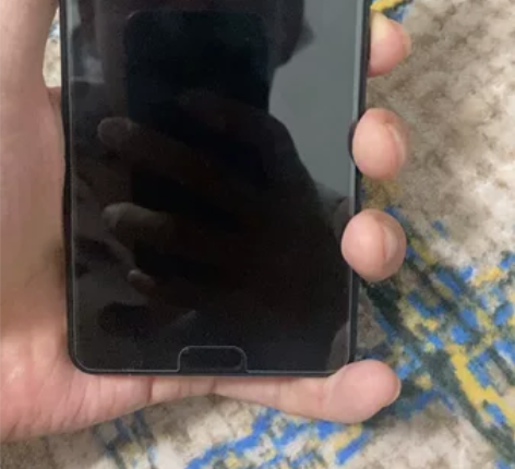 华为Mate 10 闲置出售 99新 完美...