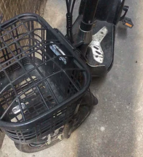 飞鸽电动车一手自用，证件齐全可上牌 外表9...