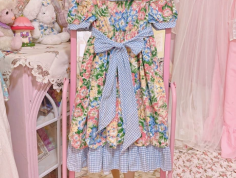 Bonnie Jean 家的大童花柄裙，复...