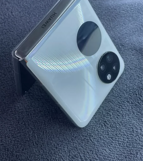 华为p50pocket 云棉白8+256g...