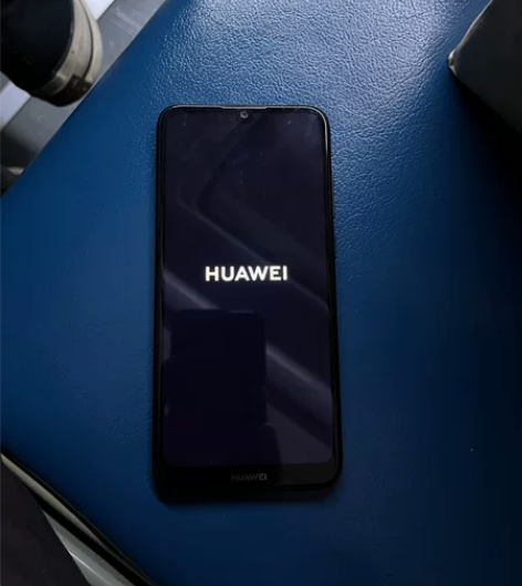 华为9e 32G成色如图家里老人的手机给老...