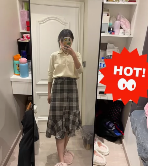 格子半身裙，鱼尾裙，s码，仅试穿 偏远地区...