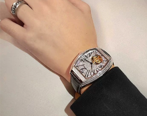 【狂欢价】十大品牌手表正品满天星数字刻度水...