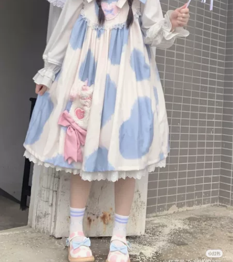 蓝色小奶糕大码全新仅试有吊尸飞机盒 感兴趣的话点“我想要”和... 蓝色小奶糕大码全新仅试有吊尸飞机盒 感兴趣的话点“我想要”和...