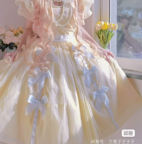 出秀兰邓波儿 闺蜜送的，忘记谁家的了，但是...