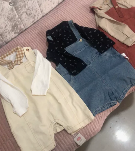 全新非棉牛仔背带裤背带90码,两件包邮,拿...