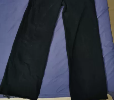 sun11黑色直筒阔腿牛仔裤s码 腰围67...