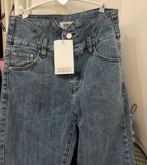 高腰小脚裤浅蓝色牛仔裤铅笔裤长裤 质量很好...