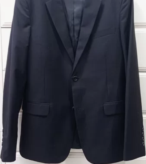 zara男士西服上衣，前几年在600多买的...