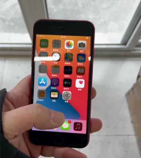 苹果8 美无锁 64 无拆无修 无ID 可...