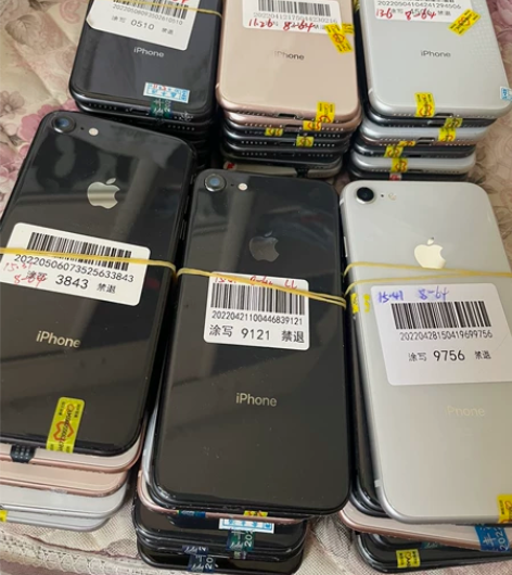 苹果8，原装国行，无锁无ID，任意还原抹除...