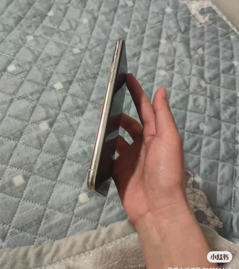 iphonex256G 换过屏幕 面容正常...