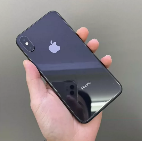 iPhone x  99新 特价 拍下快递...