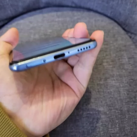 红米K40proK40。  8+128全网...