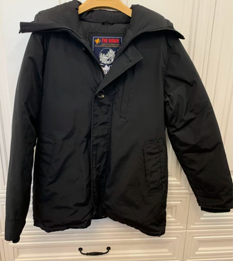 OTR男士中长款黑色羽绒服，175，L码。...