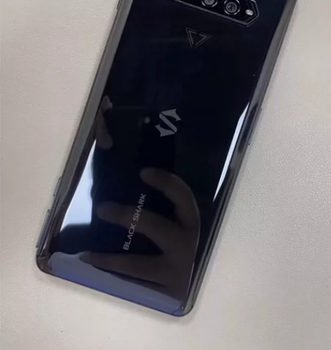 黑鲨4pro。全网通	8G+256G 黑鲨...