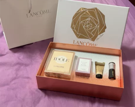 兰蔻是我香水25ml礼盒 内含： 是我香水...