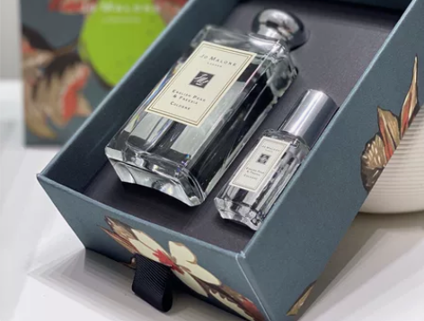 转，祖马龙香水礼盒两件套100ml+9ml...