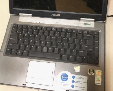 华硕电脑笔记本牌型号 z99D电源都在开不...