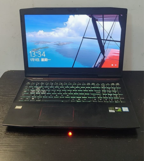 机械革命深海泰坦x1 i7-7700四核独...
