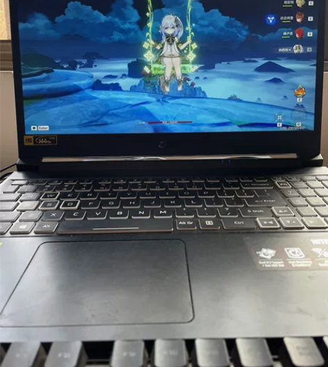 个人出售宏碁（acer） 暗影骑士擎笔记本电脑 15.6英...